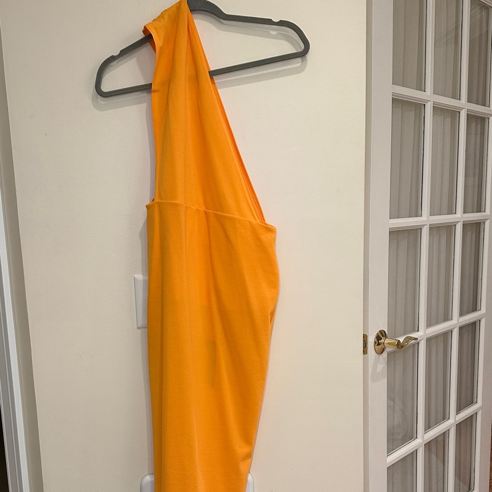 PrettyLittleThing Orange One Shoulder Dress